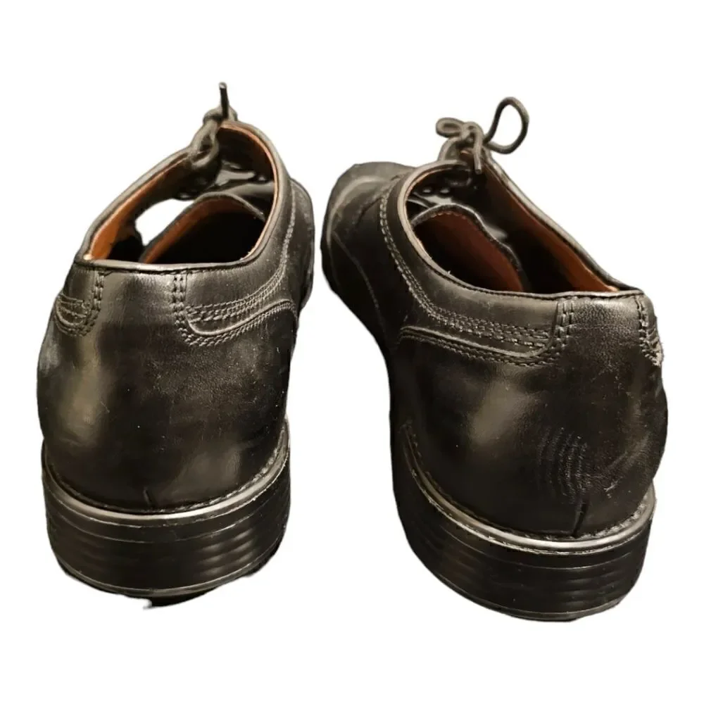JOHNSTON & MURPHY‎ Black Leather Wingtip Shoes -  Size 11 1/2